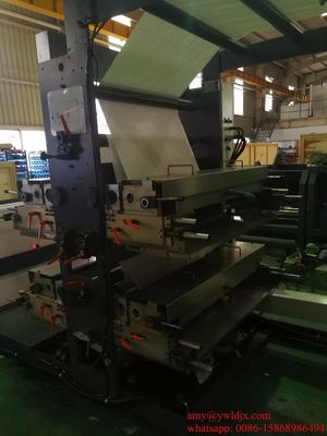 Compacte en gebruiksvriendelijke flexografische drukmachine voor oefenboek