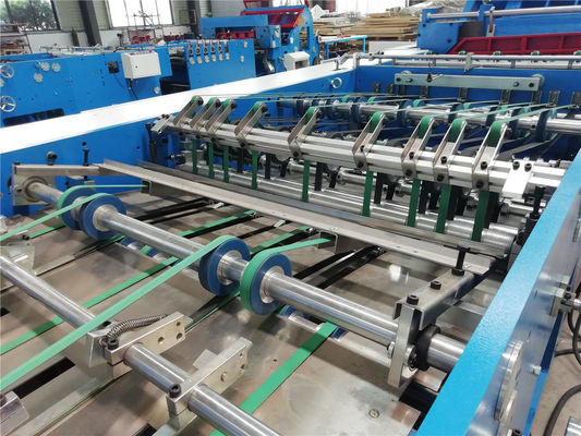 Automatische beoordeling Volledig automatische schoolboekje oefenboek maken machine
